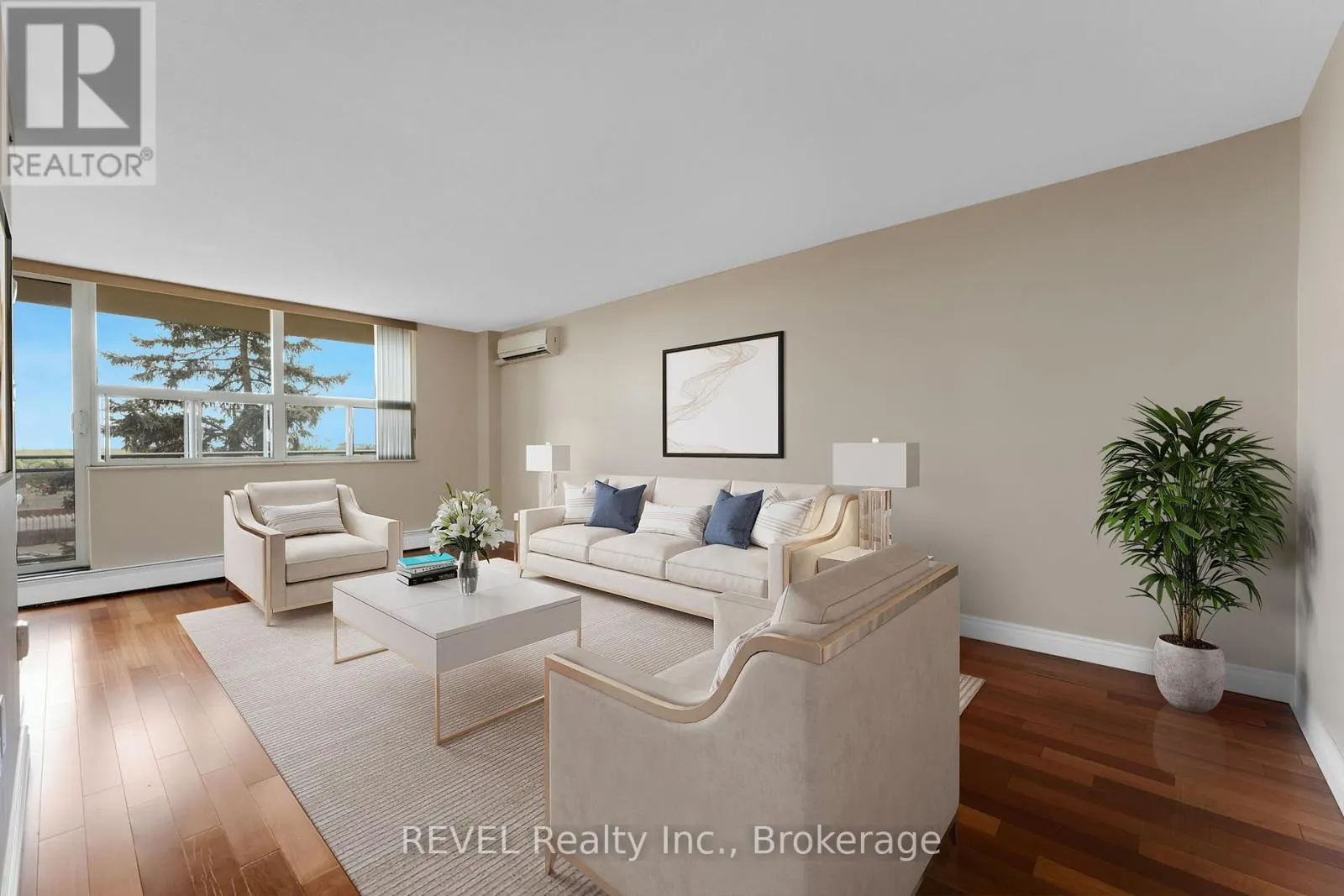 502 - 6390 HUGGINS STREET, #502