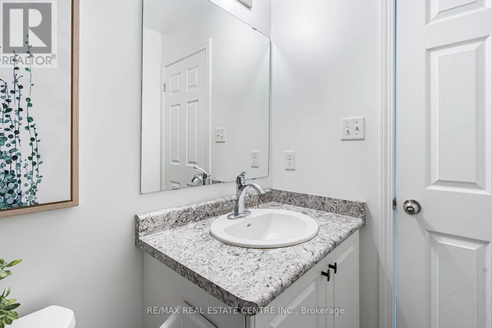 99 - 135 HARDCASTLE DRIVE