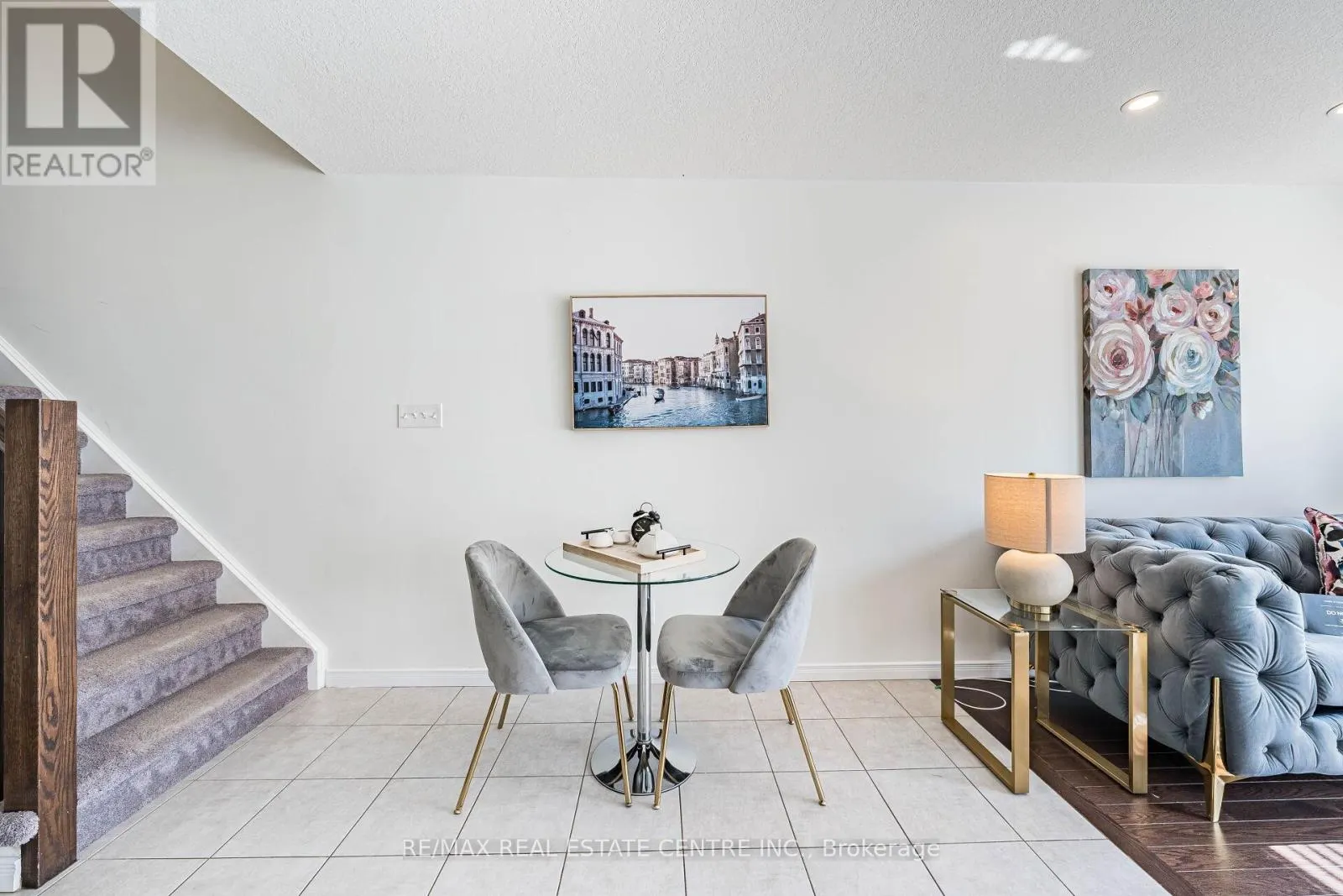 99 - 135 HARDCASTLE DRIVE