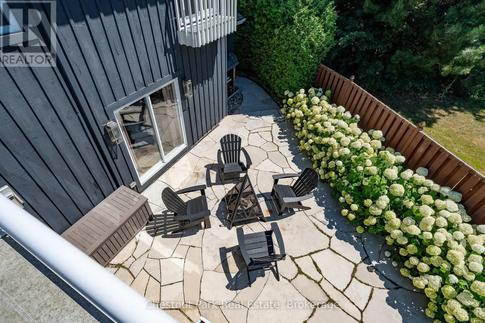 133 CARMICHAEL CRESCENT
