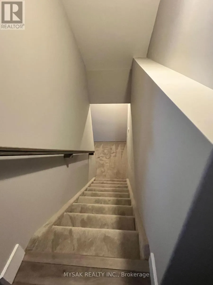 28 RABBIT ROAD