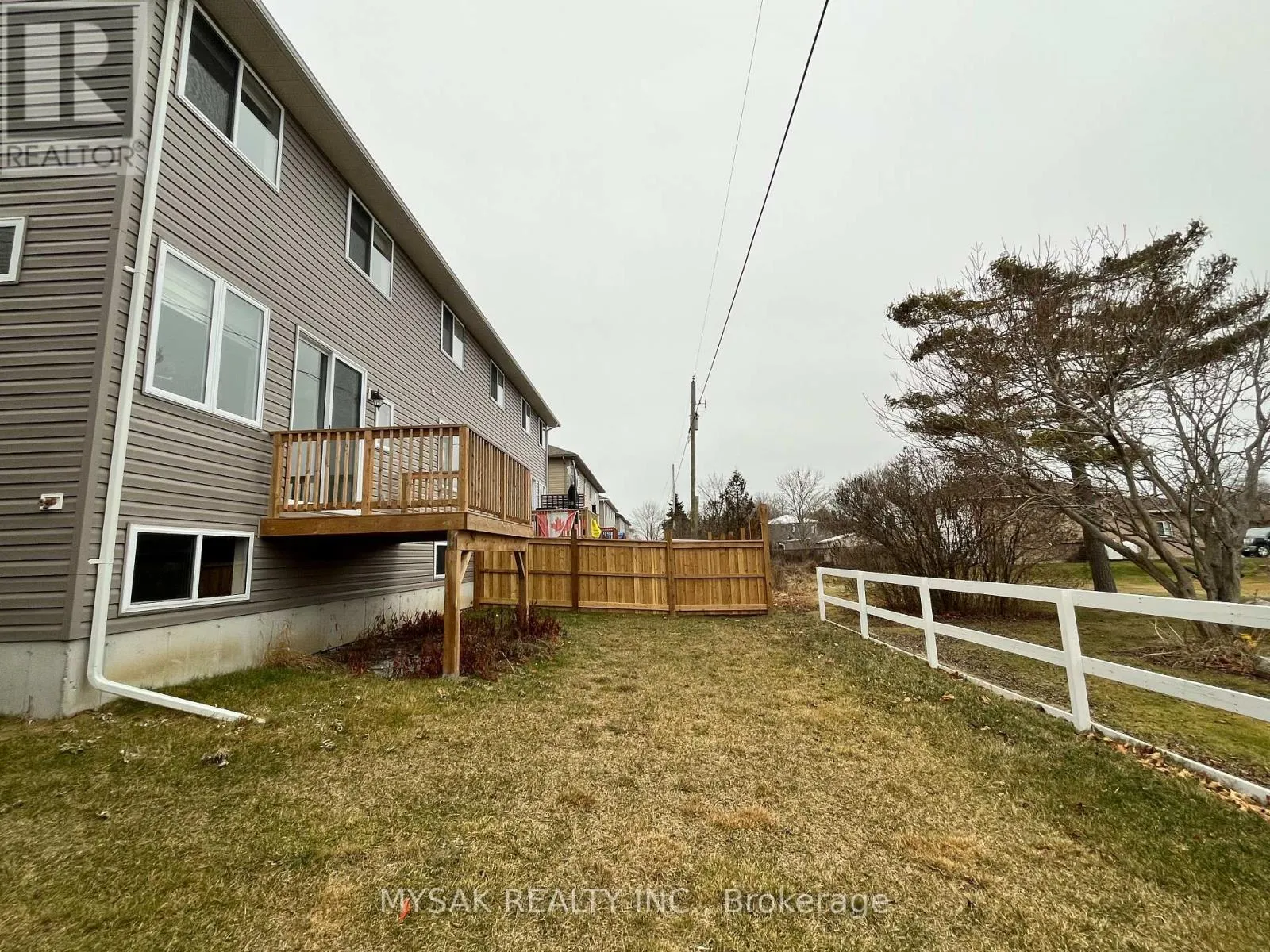 28 RABBIT ROAD