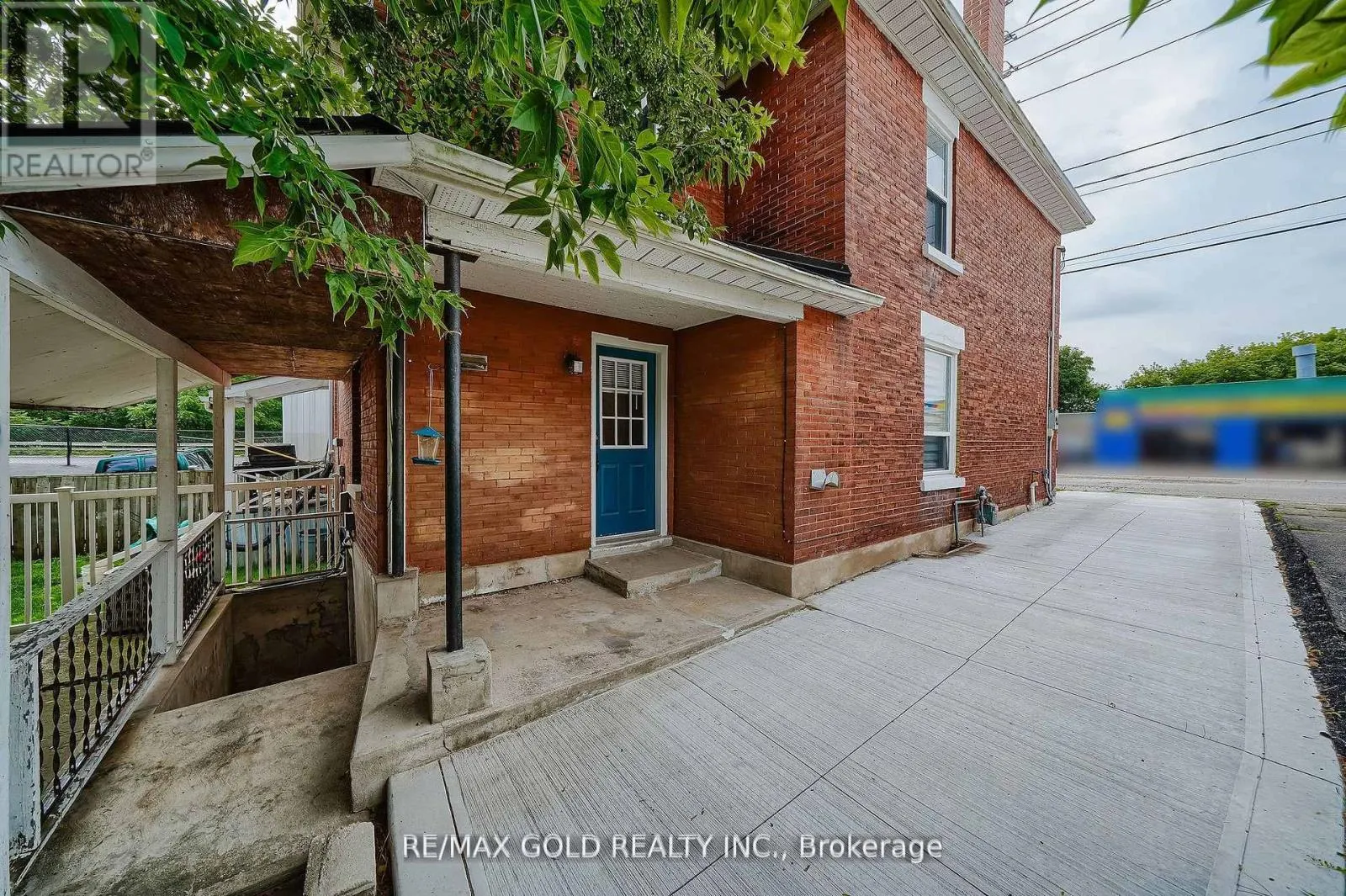 36 KERR STREET