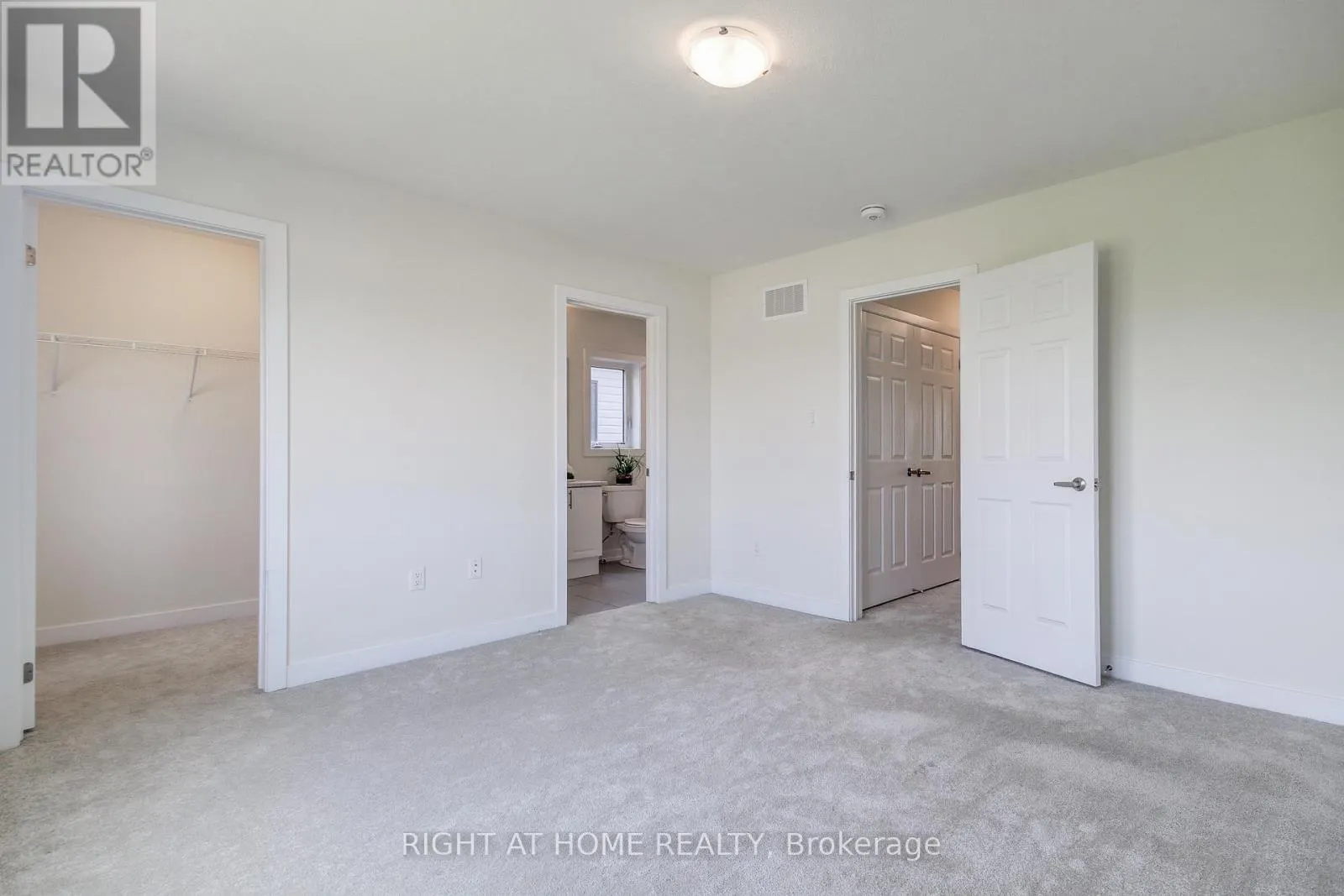 204 WILMOT ROAD