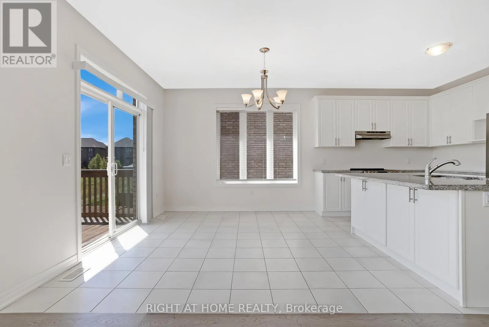 19 ROBARTS DRIVE
