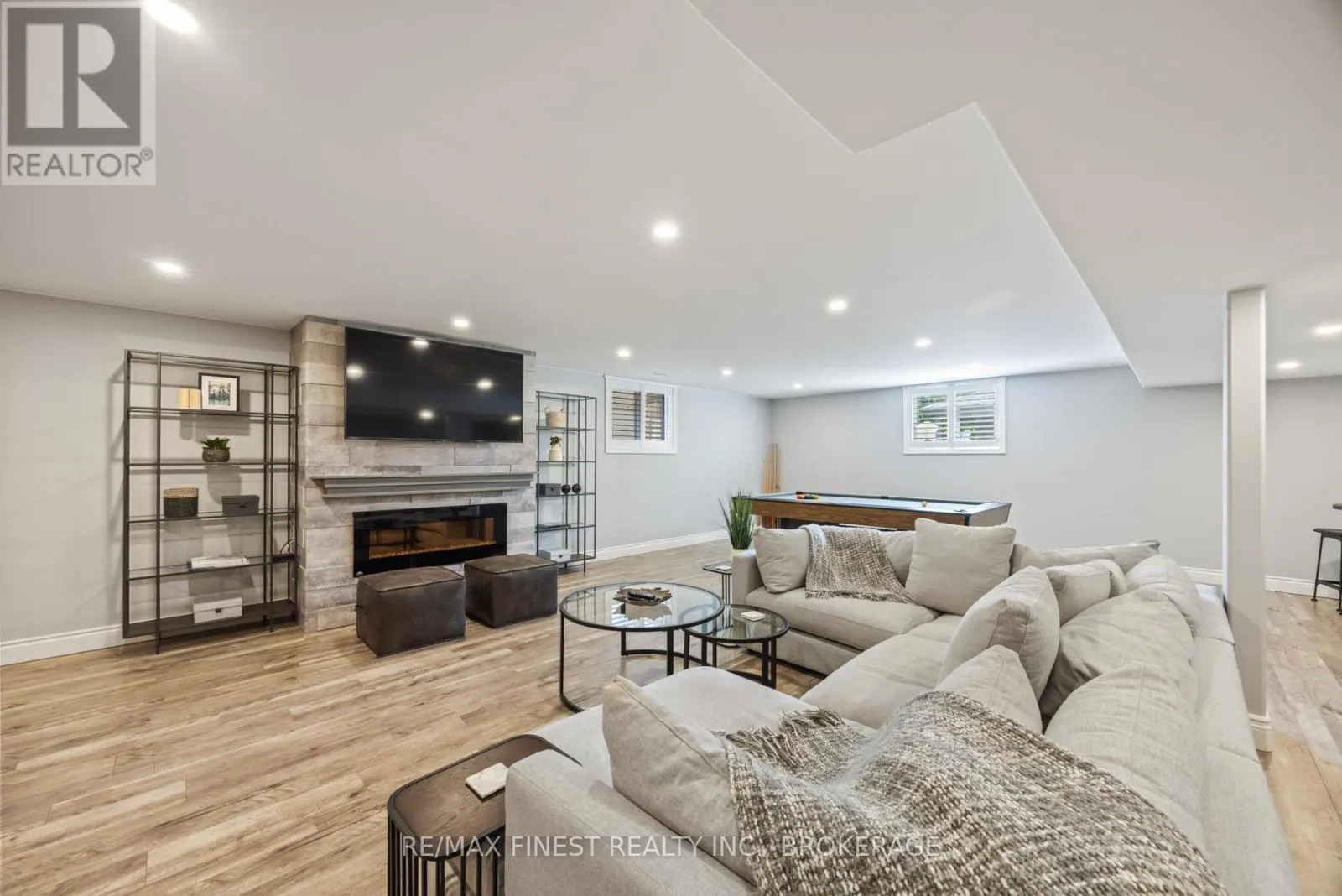 1231 LISBON PLACE
