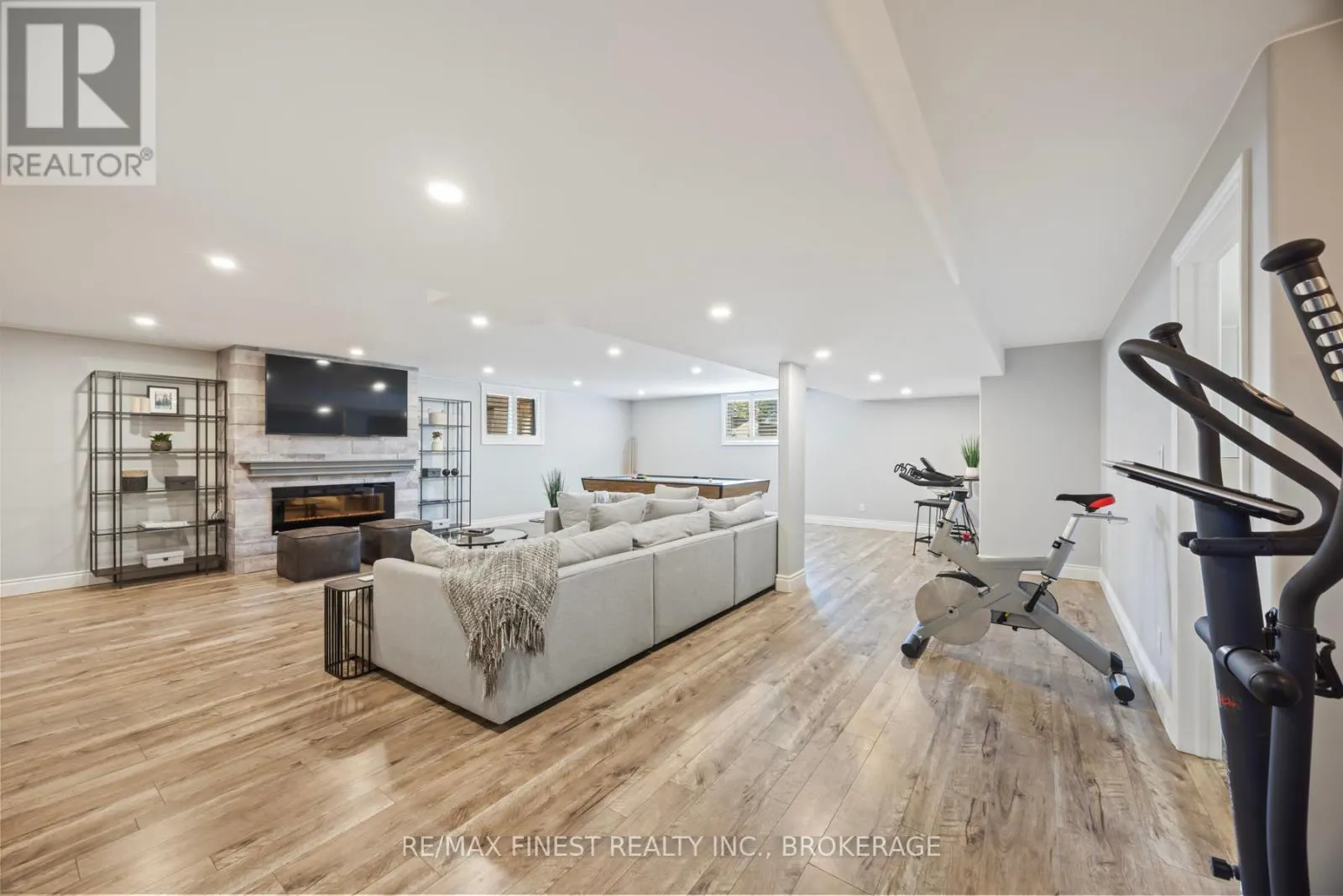 1231 LISBON PLACE