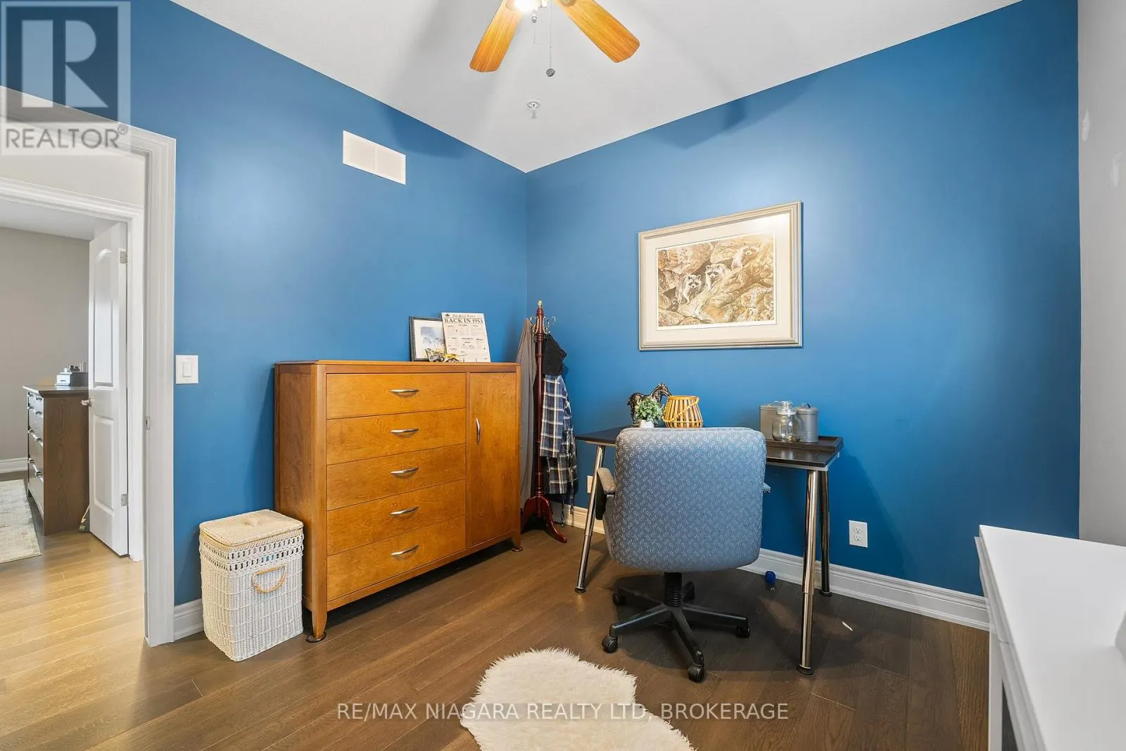 86 PARKSIDE DRIVE