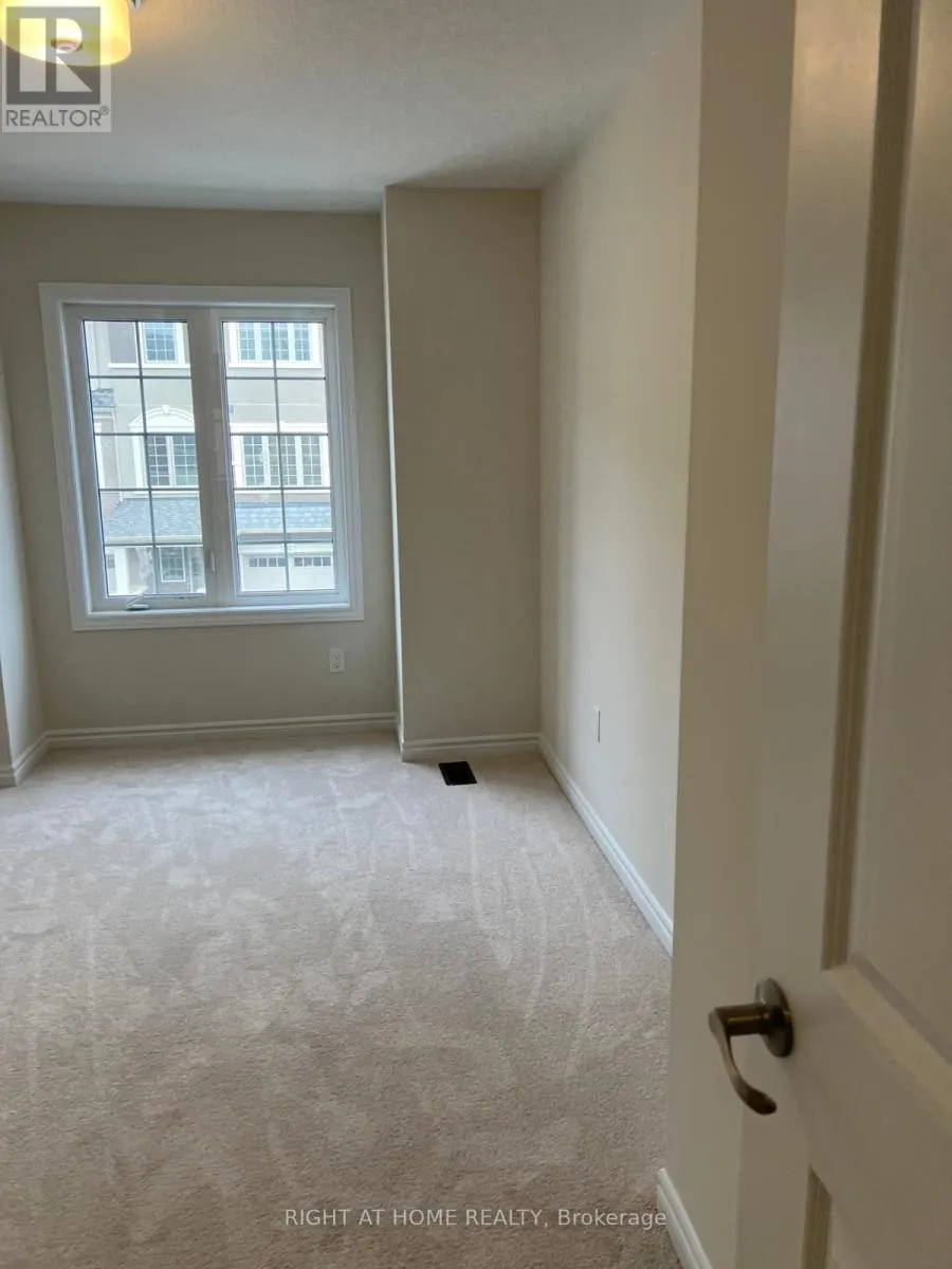 60 - 620 COLBORNE STREET W
