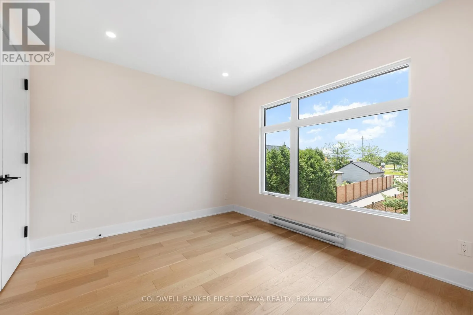 1981 PRINCE OF WALES DRIVE