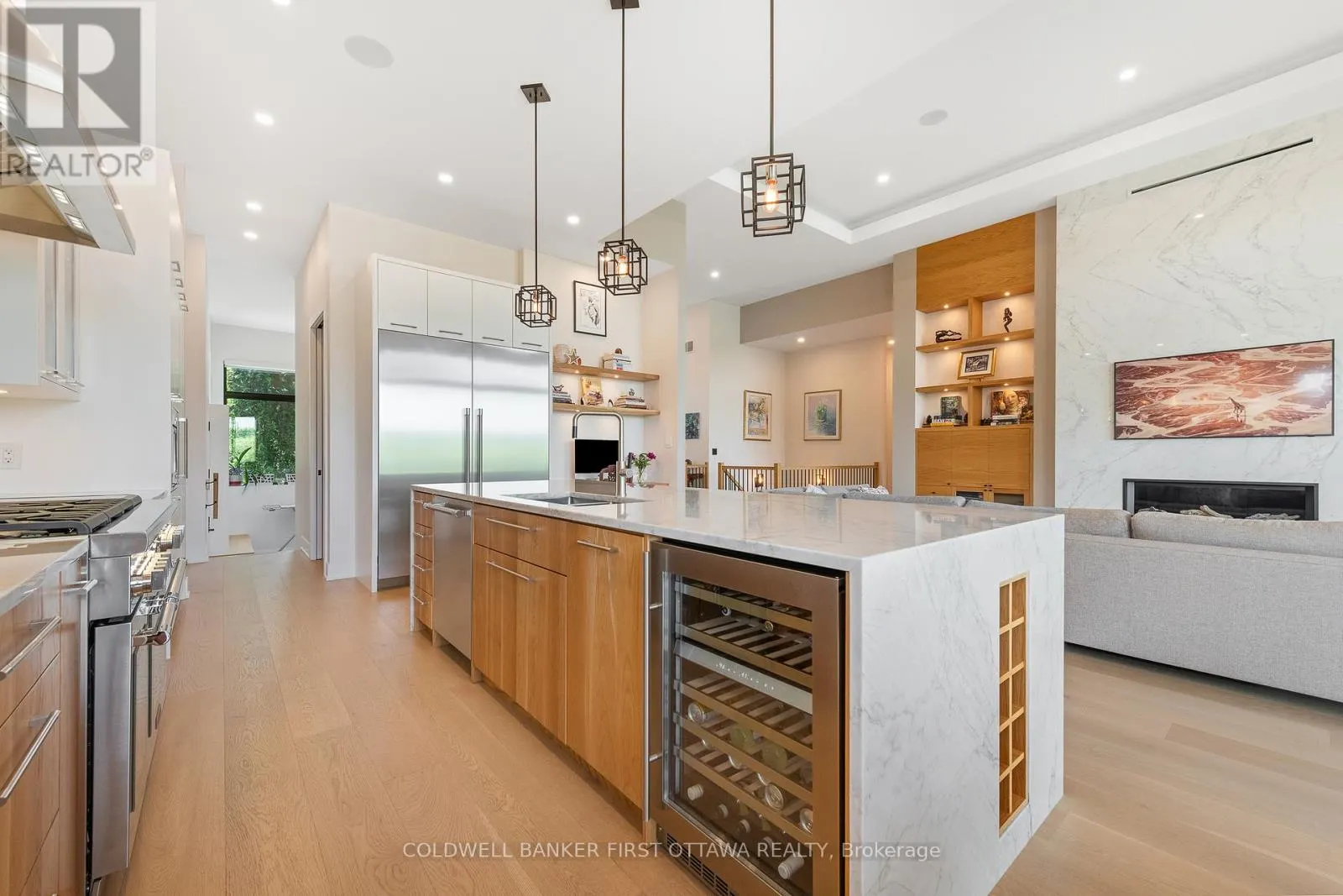 1981 PRINCE OF WALES DRIVE