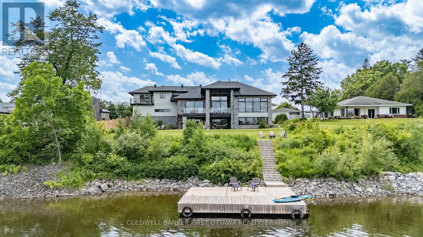 1981 PRINCE OF WALES DRIVE