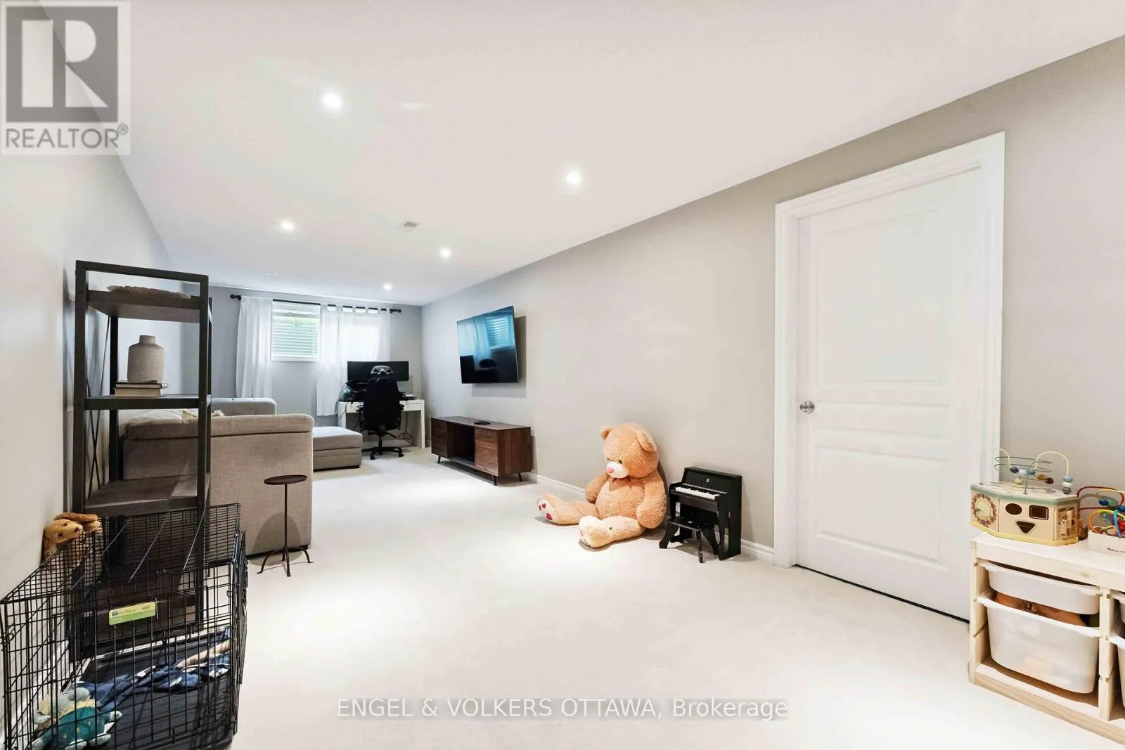 741 MORNINGSTAR WAY