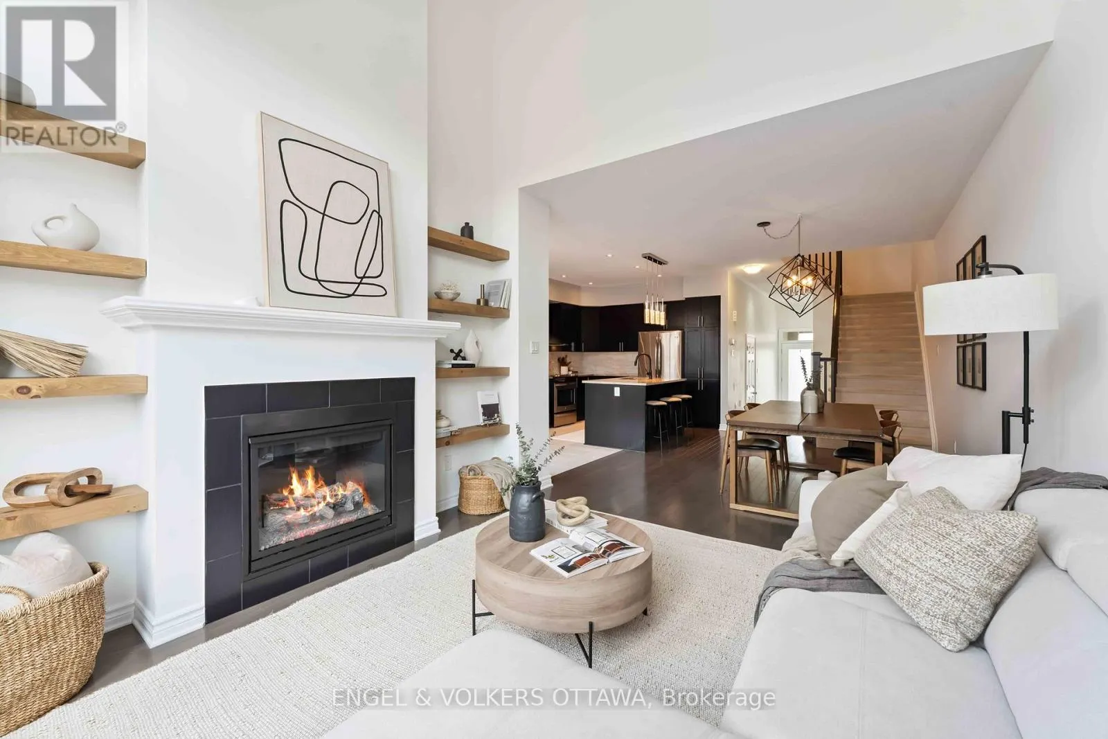 741 MORNINGSTAR WAY