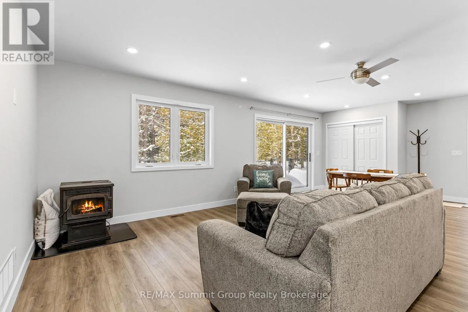 615690 HAMILTON LANE