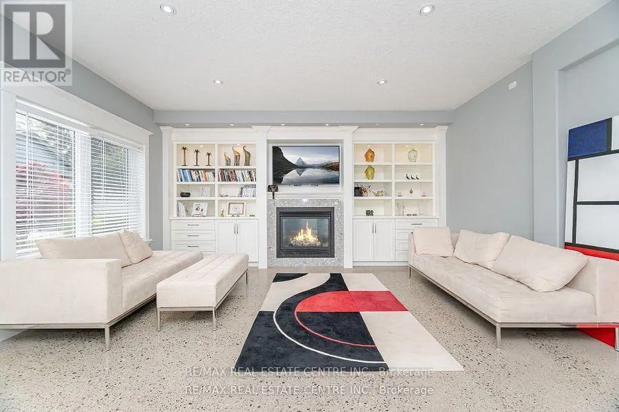 86 CANTERS CLOSE