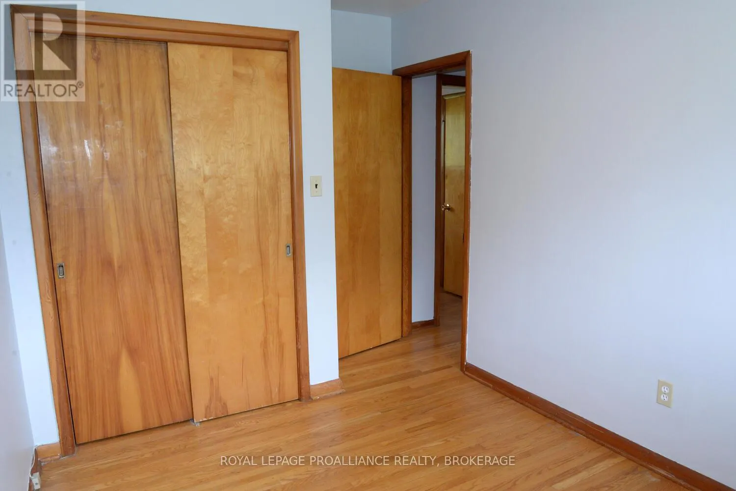 322 MEADOWCREST ROAD