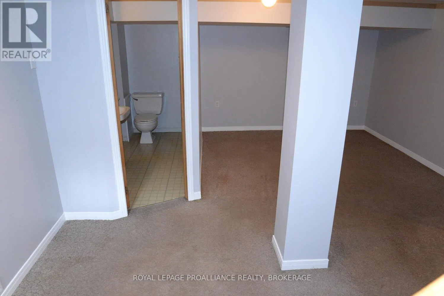 322 MEADOWCREST ROAD