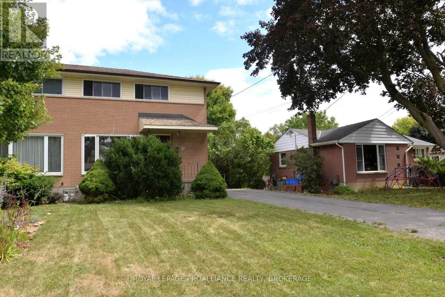 322 MEADOWCREST ROAD