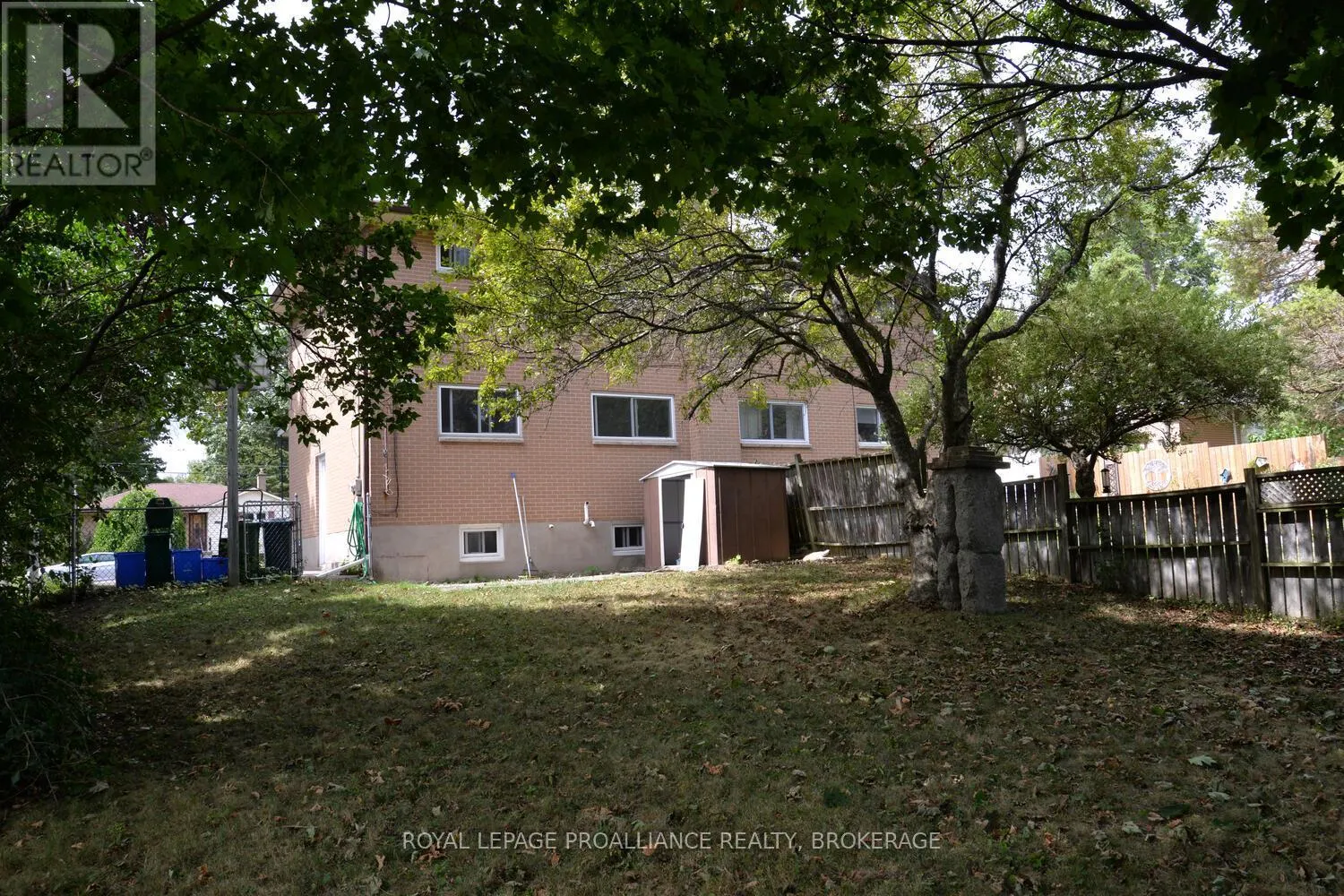 322 MEADOWCREST ROAD