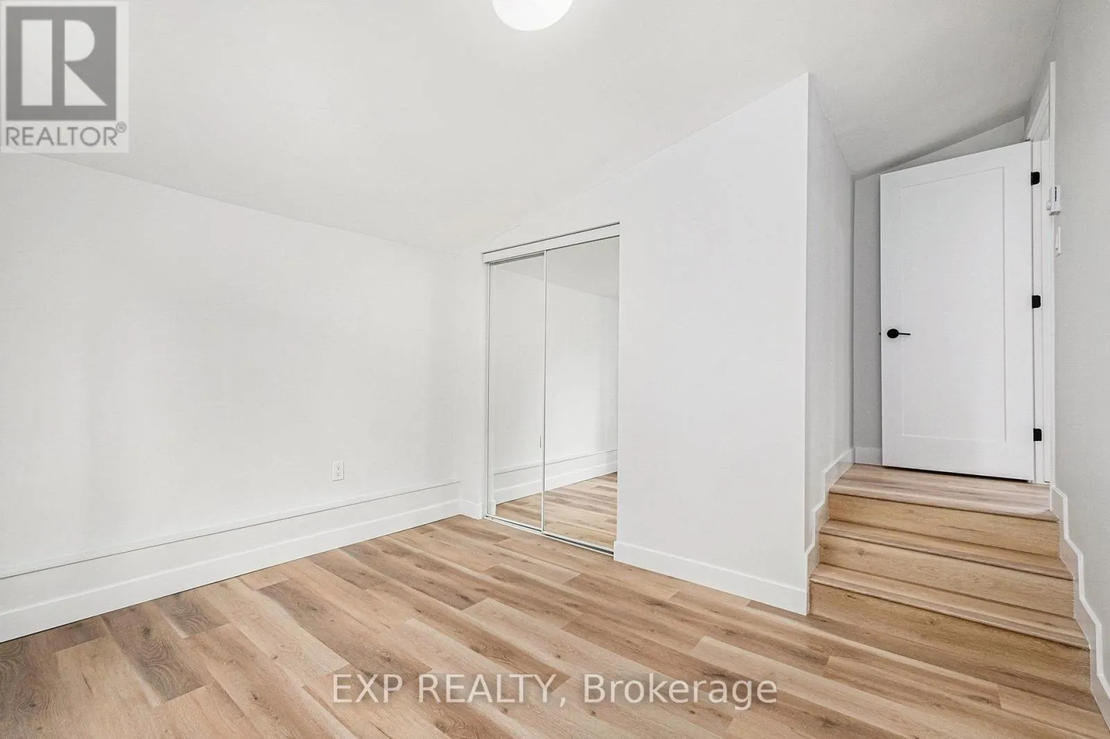 68 ANDREW STREET