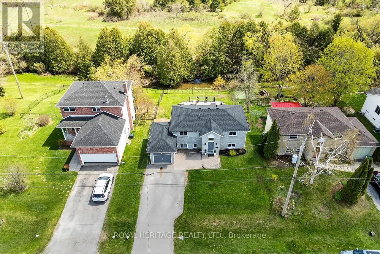 54 CHAMPLAIN BOULEVARD
