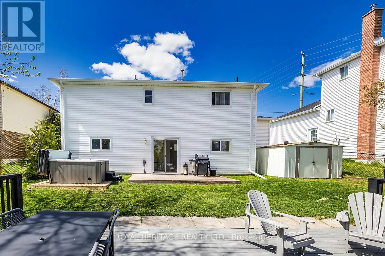 54 CHAMPLAIN BOULEVARD