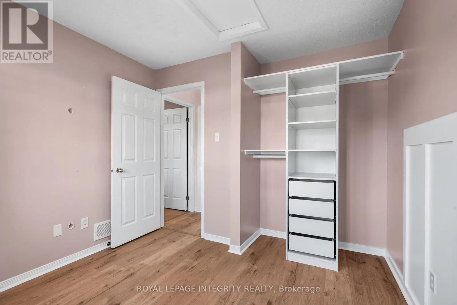 1451 BONNEVILLE CRESCENT