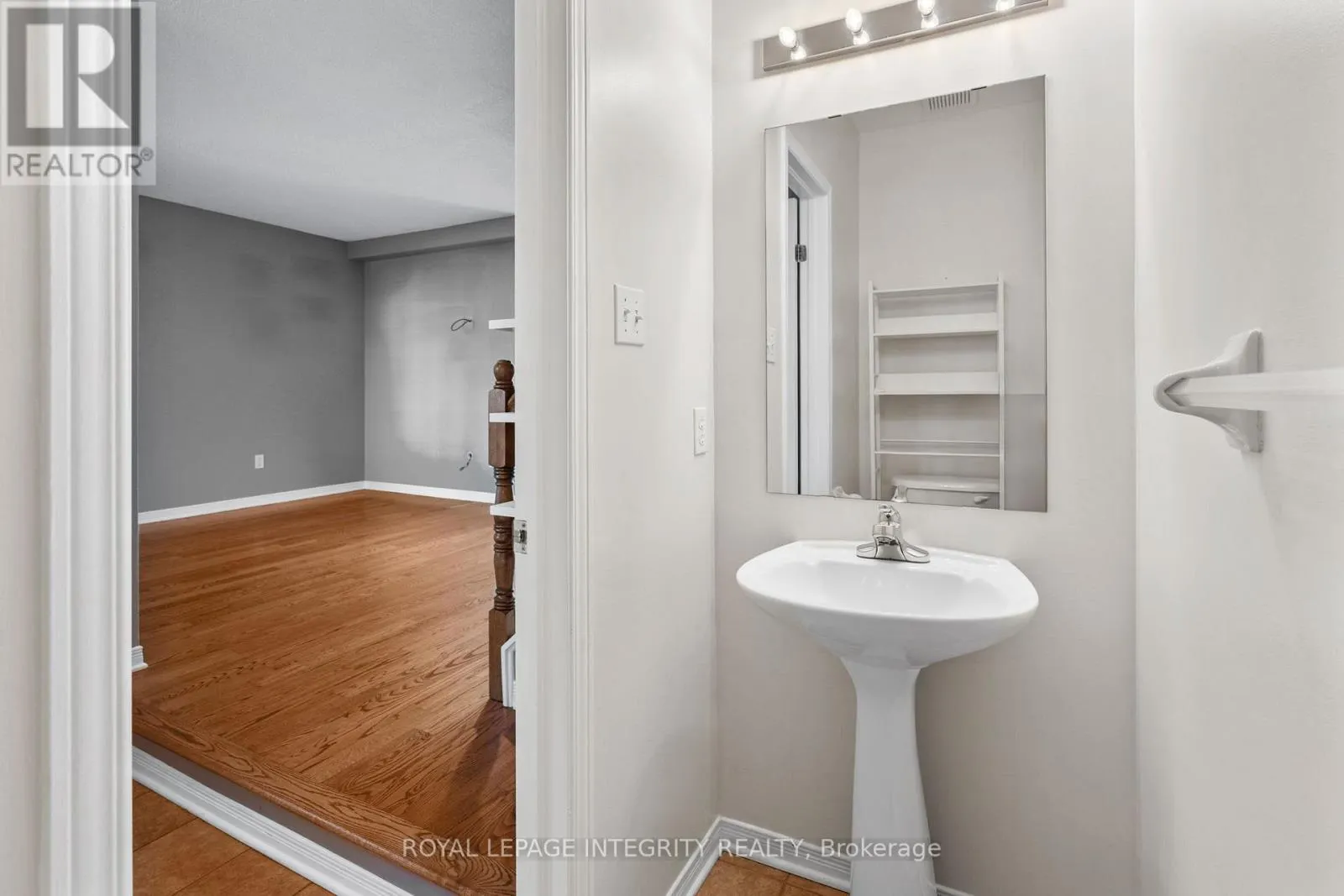 1451 BONNEVILLE CRESCENT
