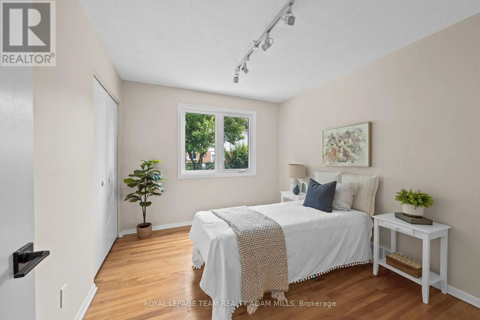 968 WALKLEY ROAD