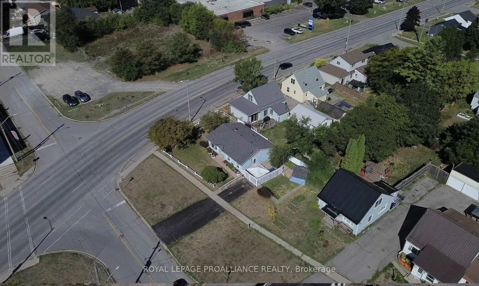 98 EAST DAVIS STREET