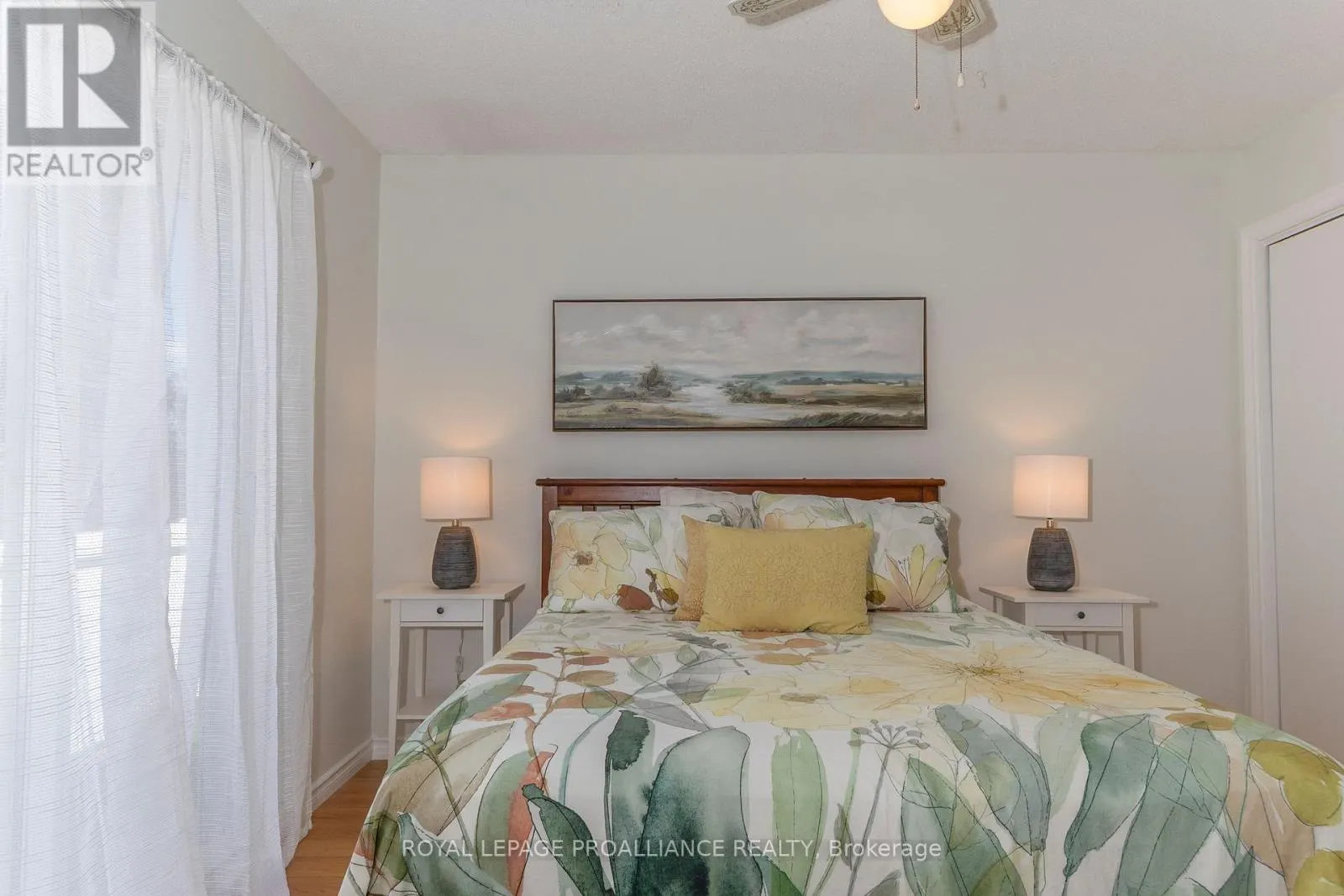 98 EAST DAVIS STREET