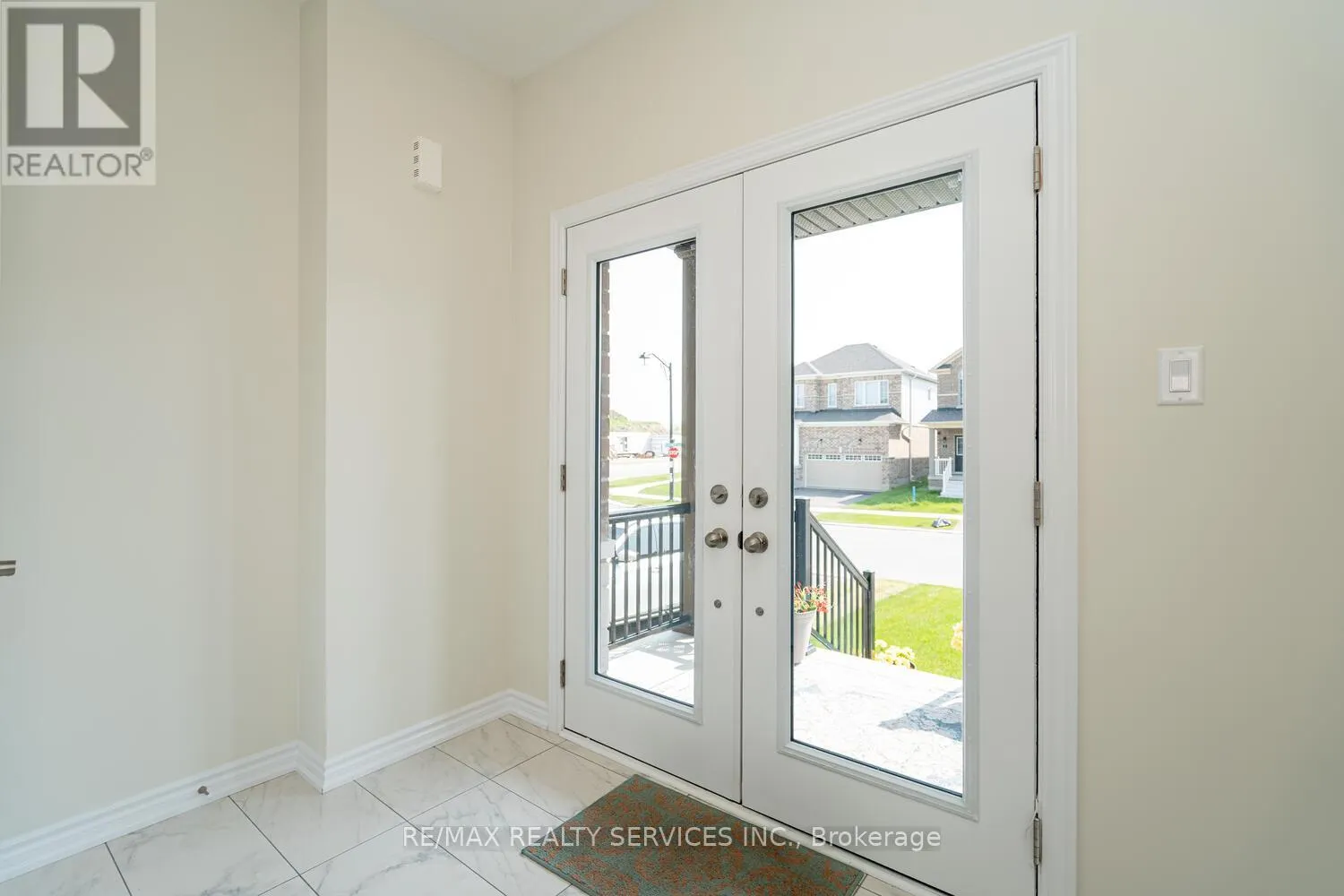 5 HEMING STREET