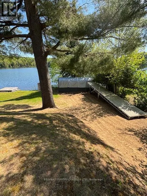 90 GOLDEN SHORES ROAD