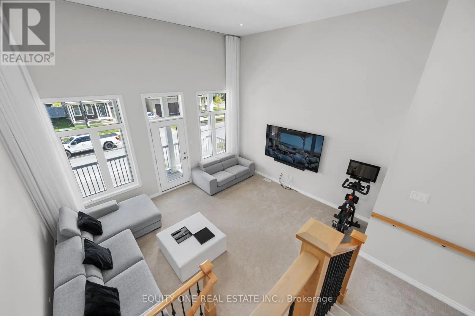 215 MEYNELL ROAD