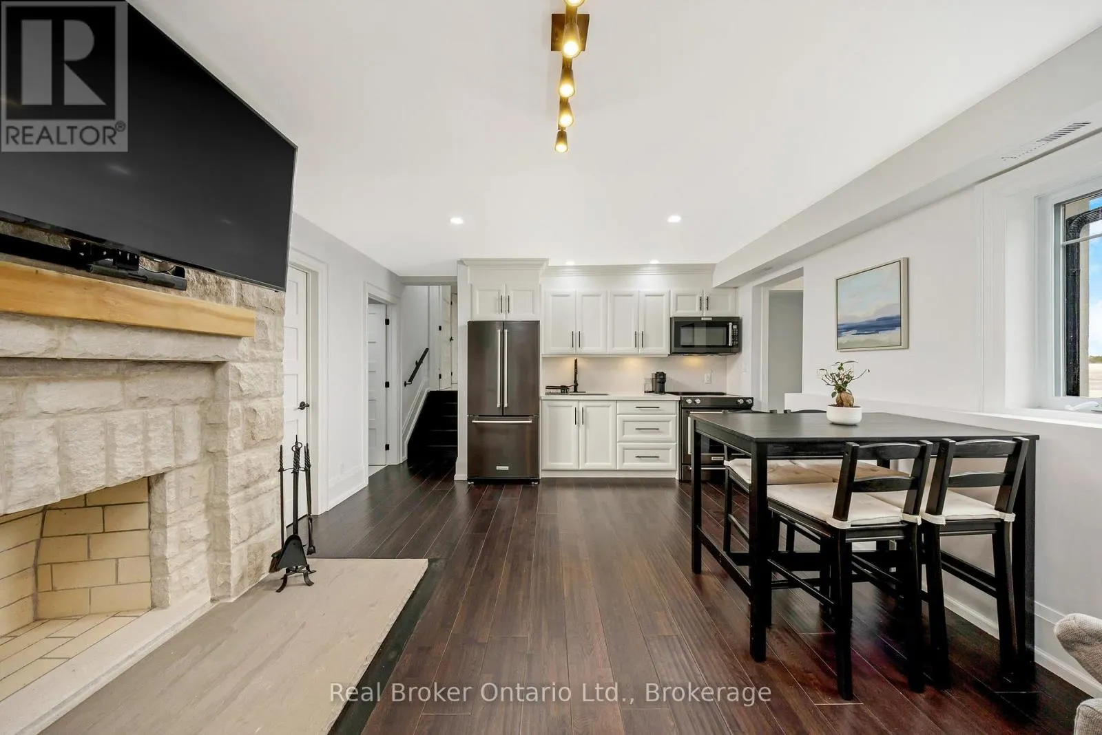 5938 TRAFALGAR ROAD