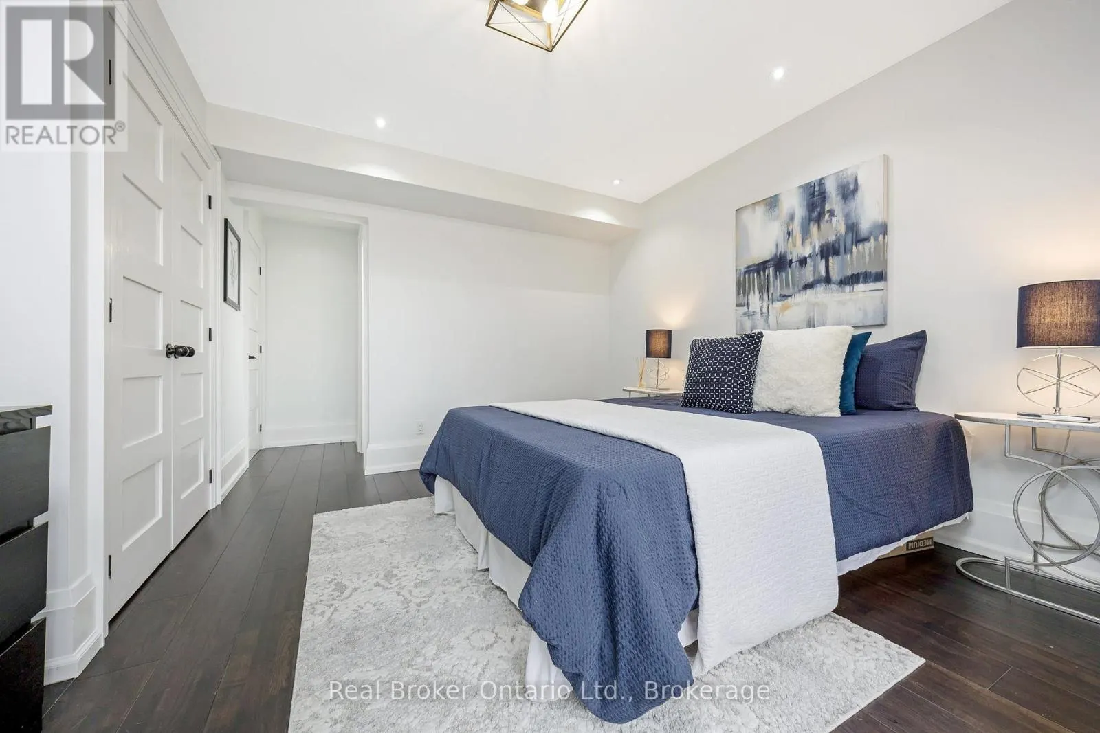 5938 TRAFALGAR ROAD