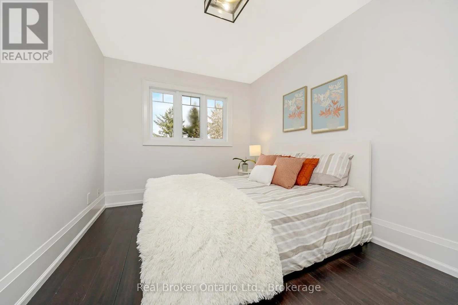 5938 TRAFALGAR ROAD