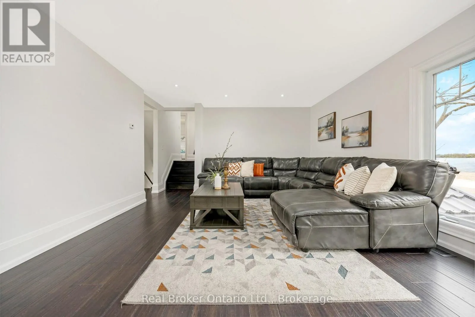 5938 TRAFALGAR ROAD