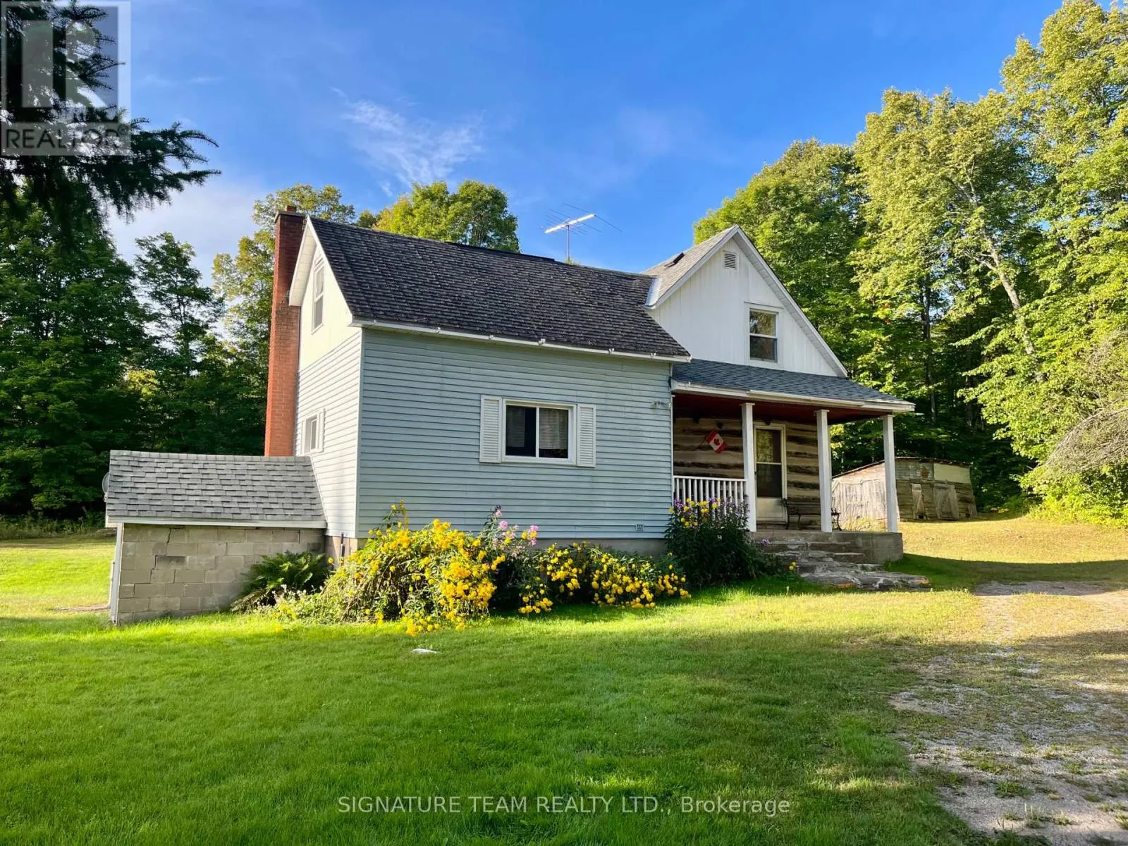 905 SILVER LAKE ROAD