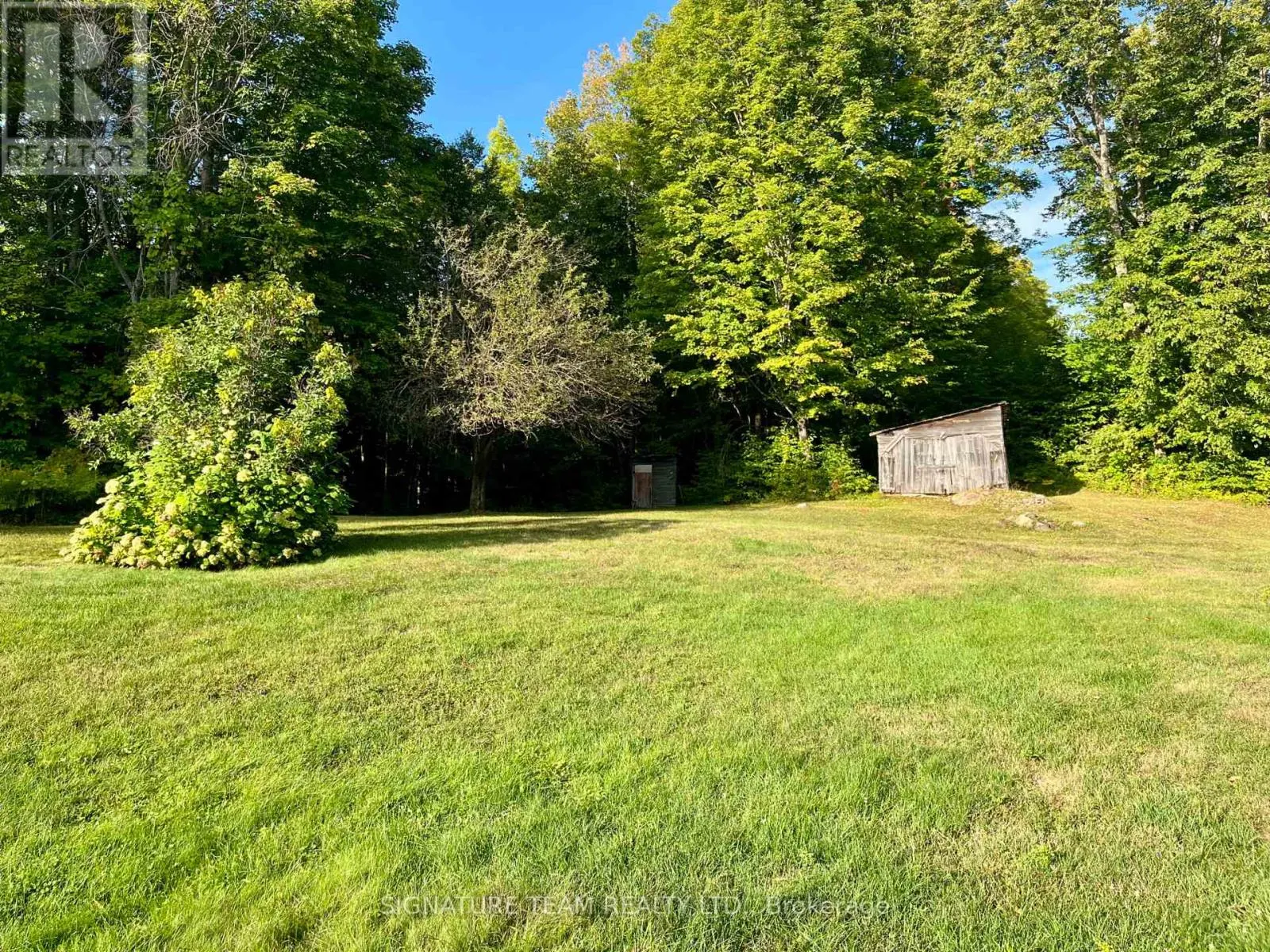 905 SILVER LAKE ROAD
