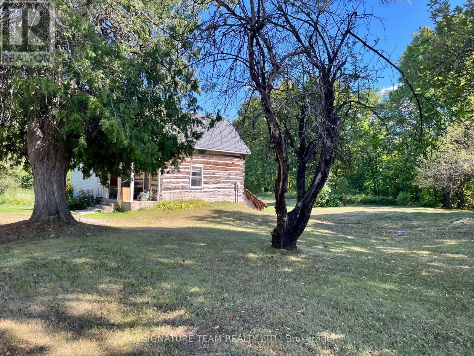 905 SILVER LAKE ROAD