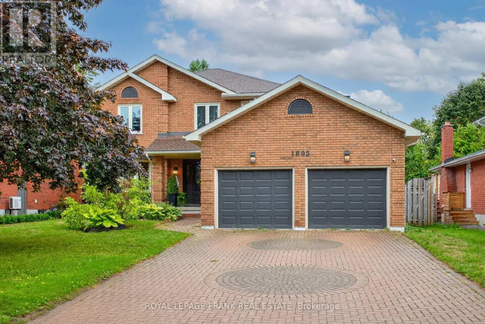 1805 PARKWOOD CIRCLE