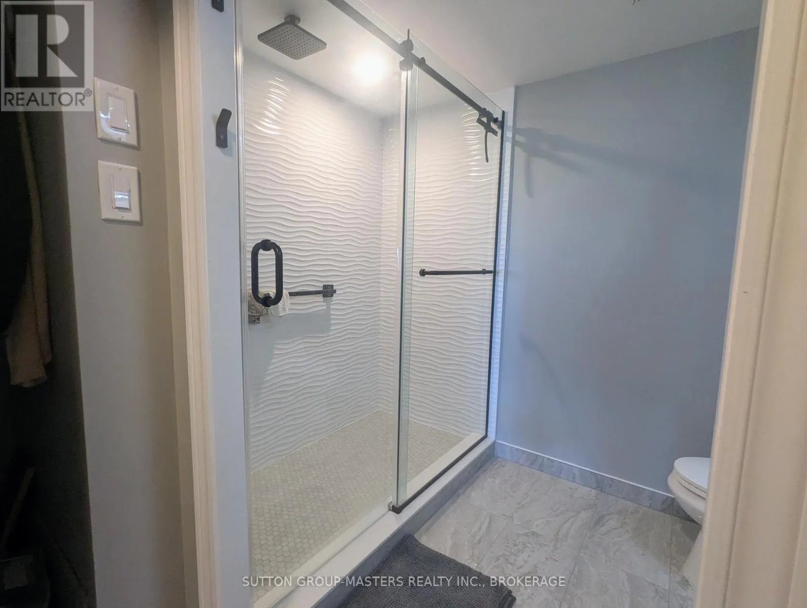 1106 - 257 BATH ROAD, #1106