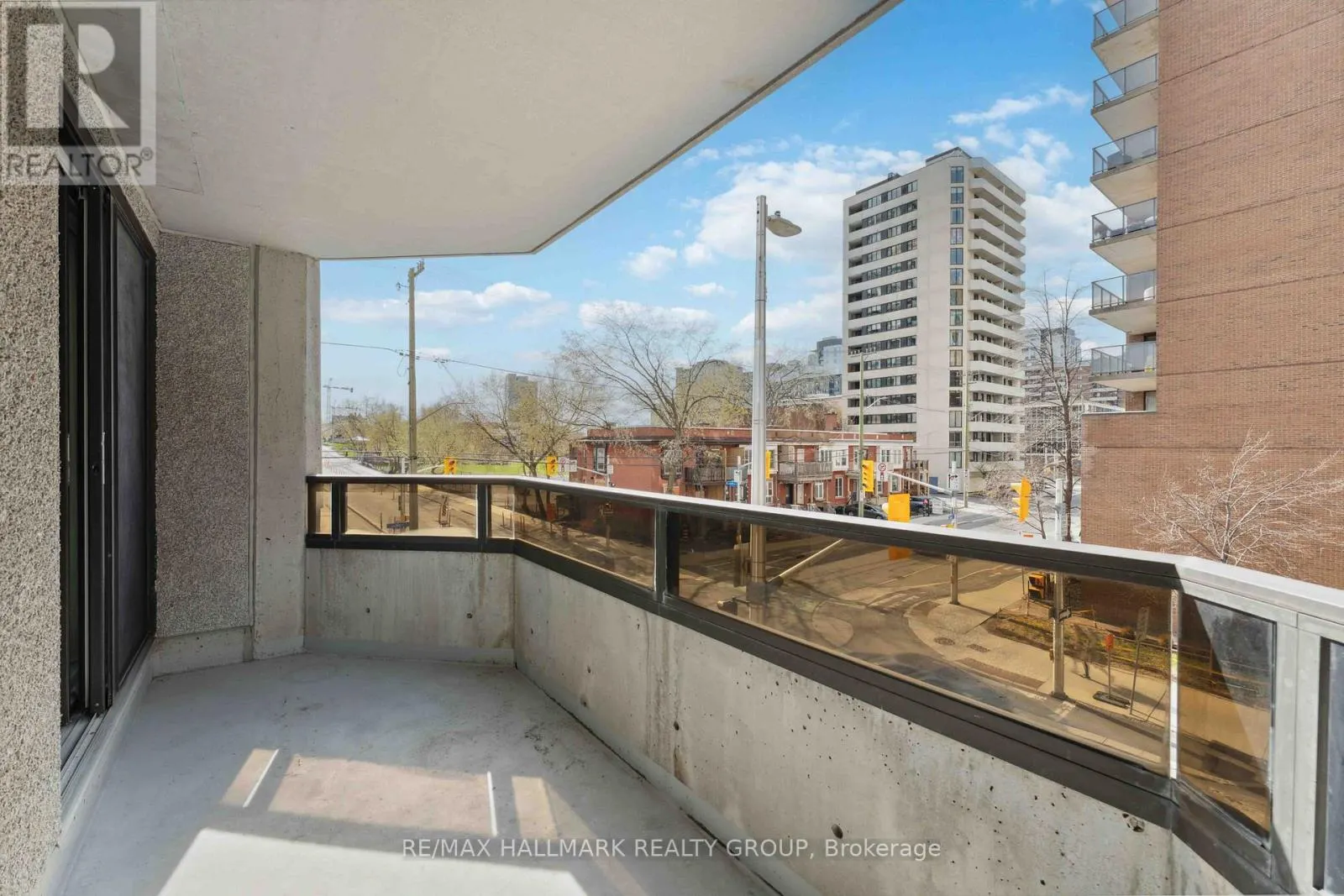 308 - 470 LAURIER AVENUE W