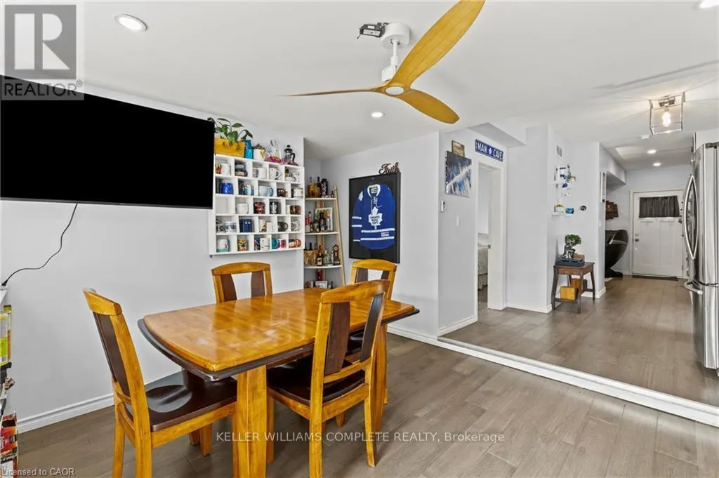 55 ALBERT STREET W