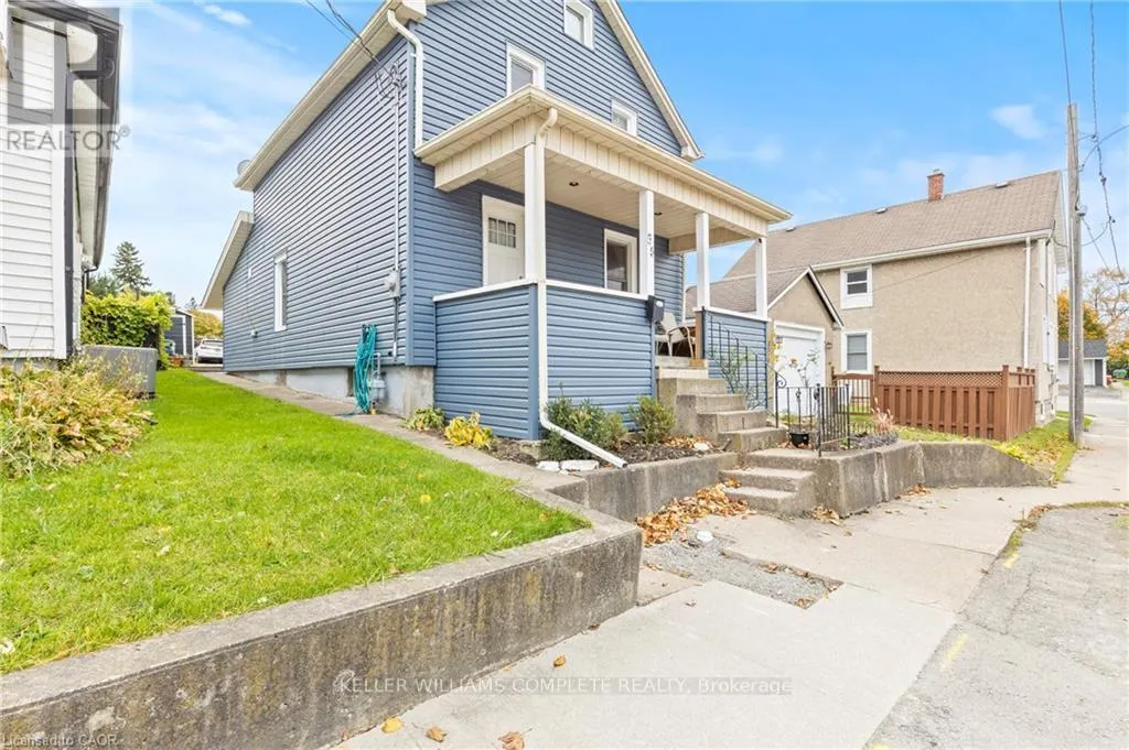 55 ALBERT STREET W