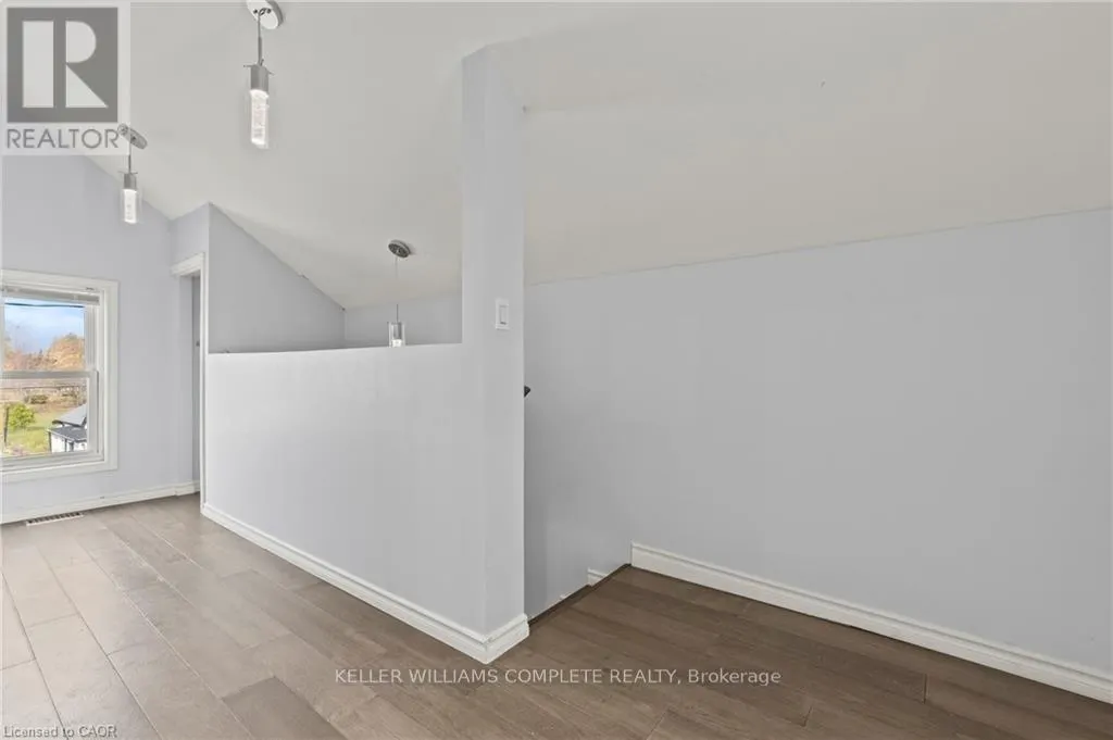 55 ALBERT STREET W