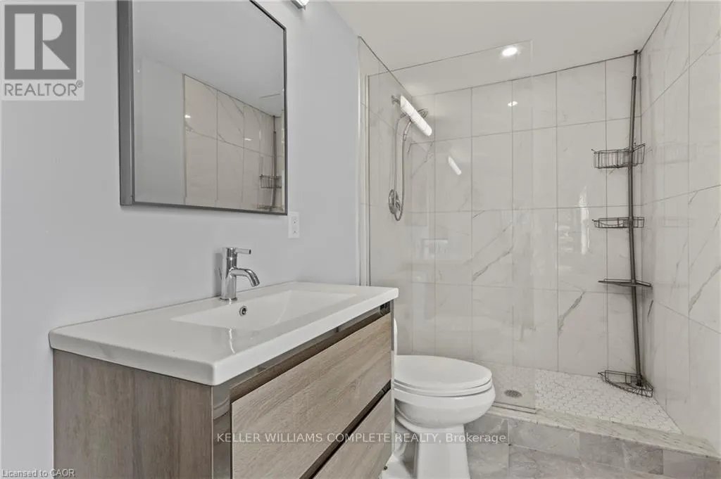 55 ALBERT STREET W