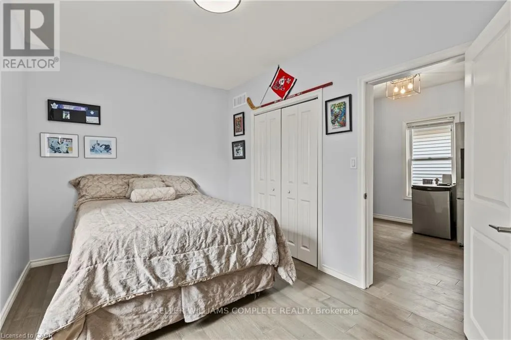 55 ALBERT STREET W